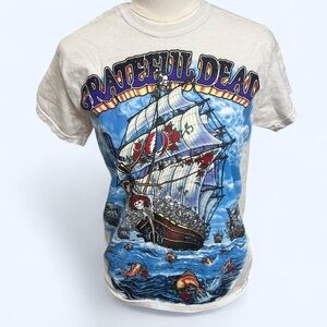 Grateful Dead graphic tee band tshirt music artist retro pirate ship vintage